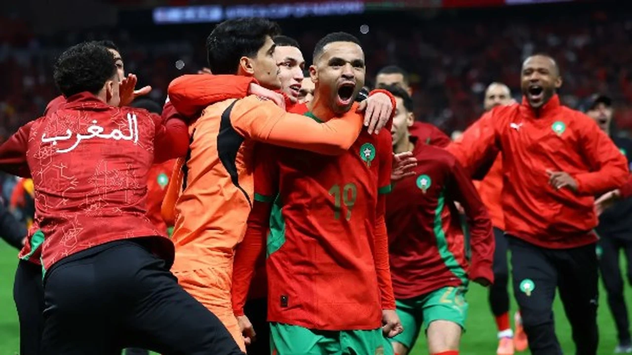 صدام اللقب.. موعد مباراة المغرب ضد السنغال وطاقم تحكيم نهائي أمم أفريقيا